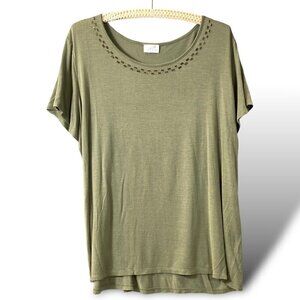 Jaclyn Smith Collection T-Shirt Womens Sz 1X Green Beaded Neck Short Sleeve Top